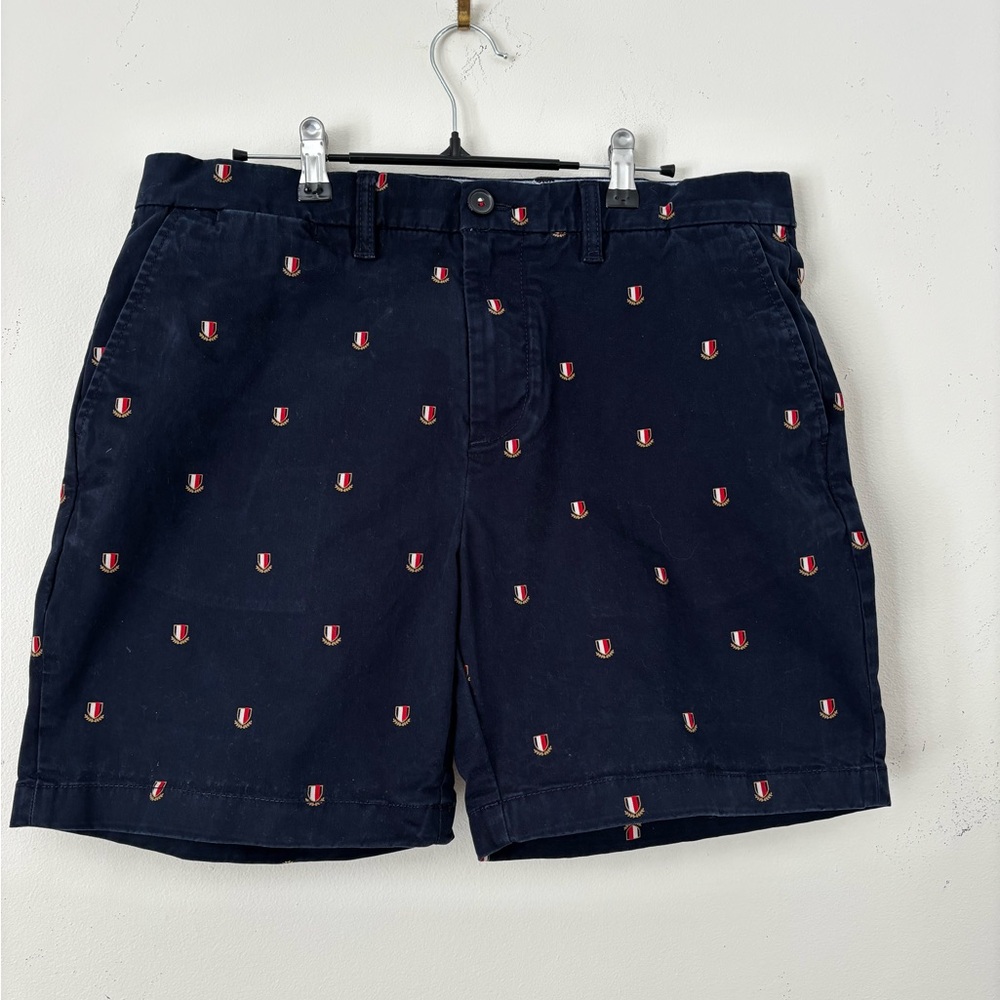 Tommy Hilfiger Navy Cotton Preppy Shorts with Red/ White Shield Embroidery Sz33